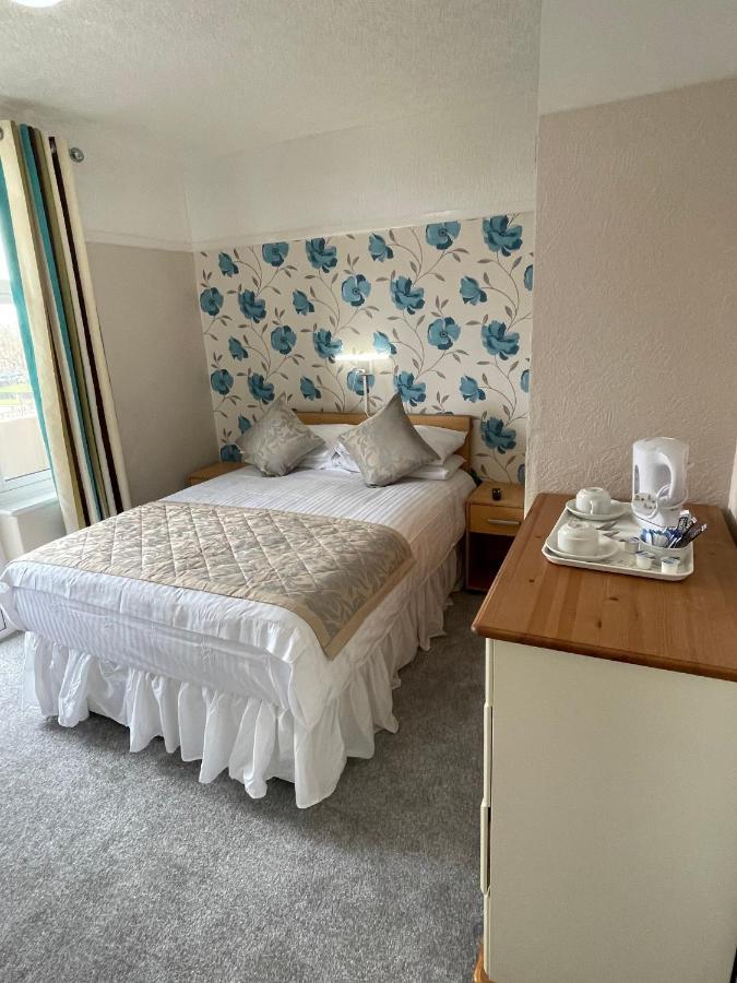 Oyo Queens Hotel, スケッグネス エクステリア 写真