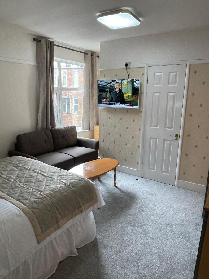 Oyo Queens Hotel, スケッグネス エクステリア 写真
