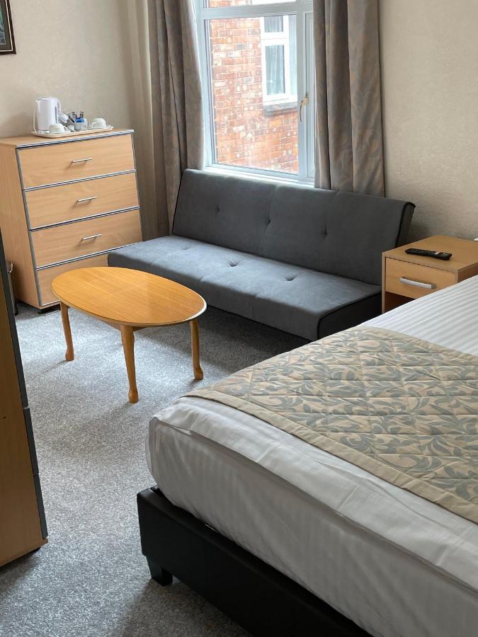 Oyo Queens Hotel, スケッグネス エクステリア 写真